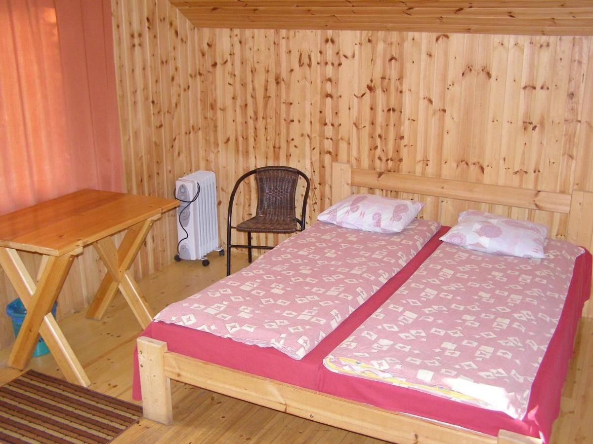 Комплексы для отдыха с коттеджами/бунгало Kipi-Koovi Holiday Centre Kipi